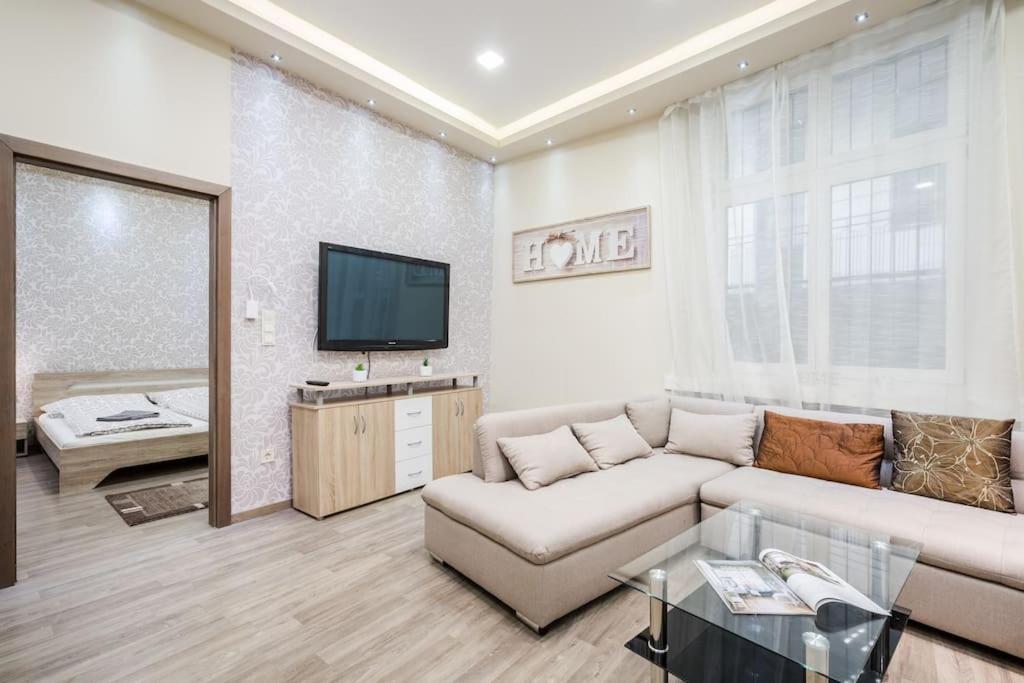 شقة Szalag Utca 6 Luxurious Flat Castle District بودابست المظهر الخارجي الصورة